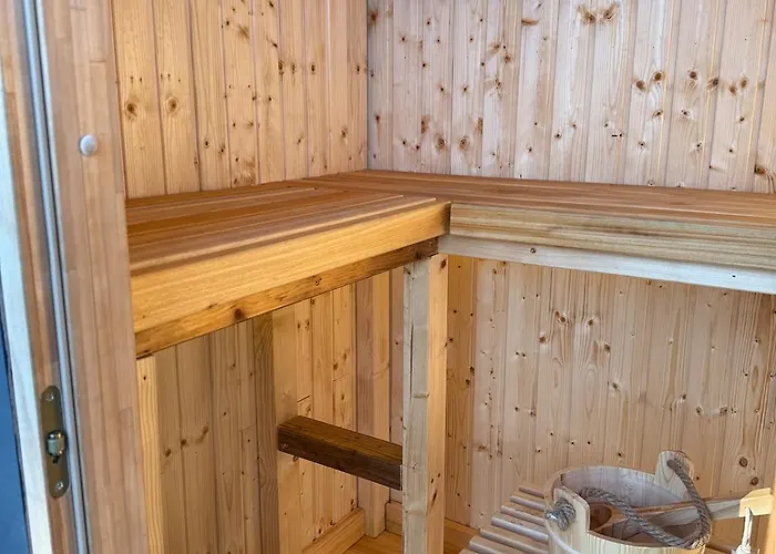 Appartement Distilled Calm Private Retreat Mit Sauna Und Verkostung Niederdorla